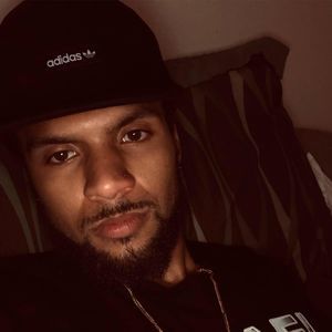 Meet your Posher, Deydey